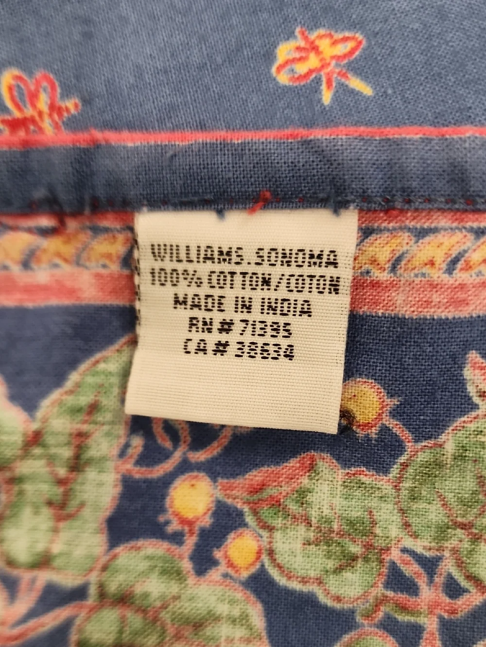 Vintage William Sonoma 4 Cloth Napkins Butterflies Foliage Berries Blue Red